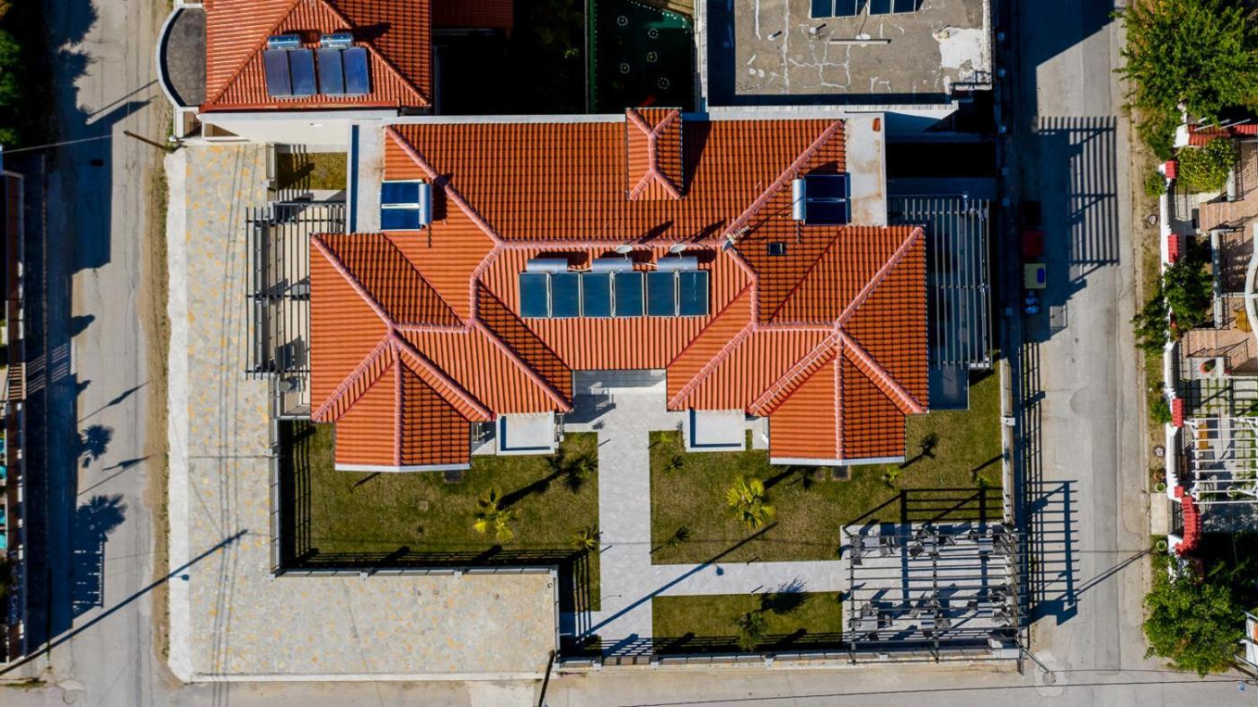 Hotel Villa MARIA Vrasná Esterno foto