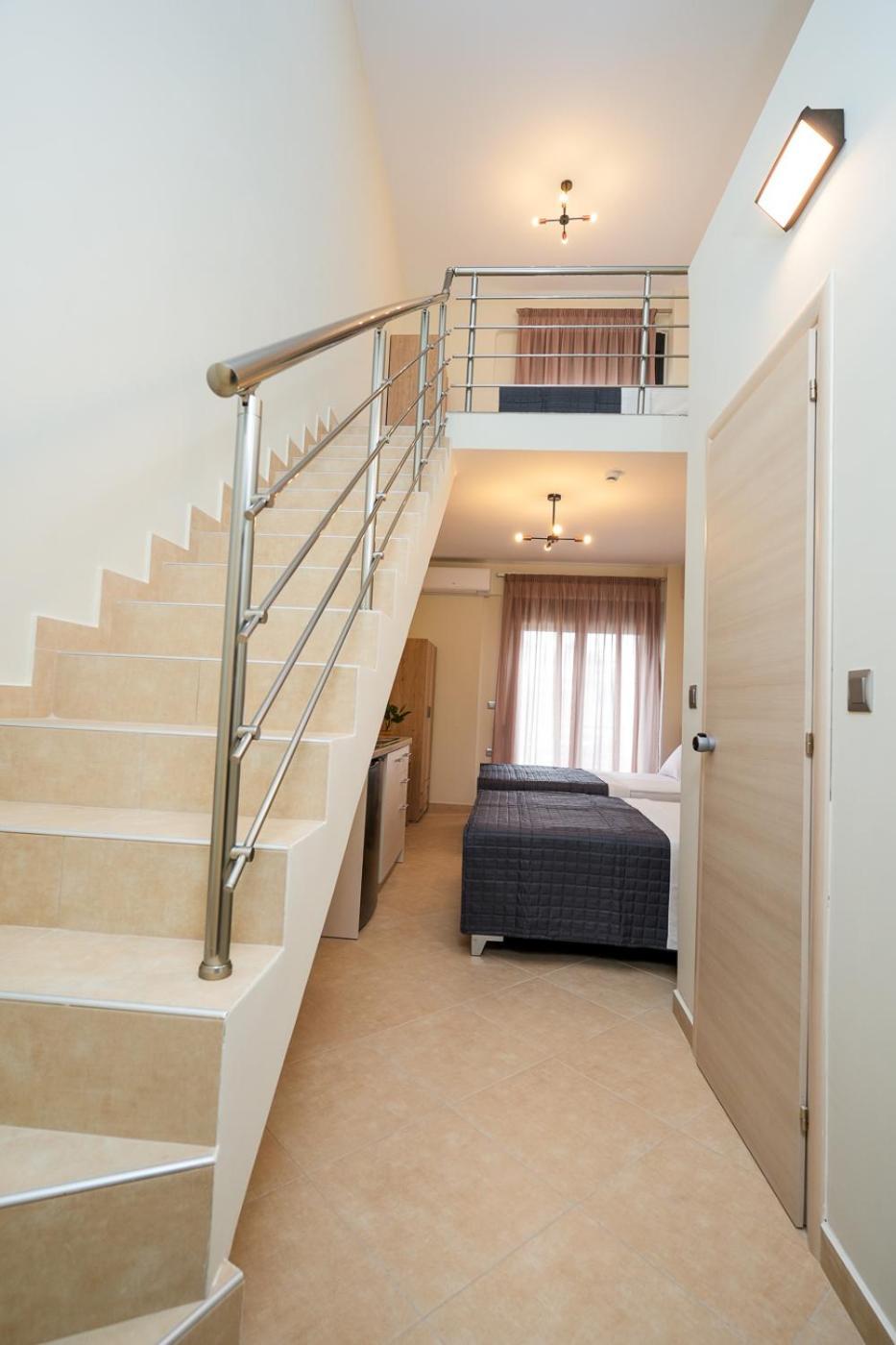 Hotel Villa MARIA Vrasná Esterno foto